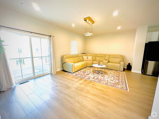 Building Photo - 50 Dolcie Ln Rental