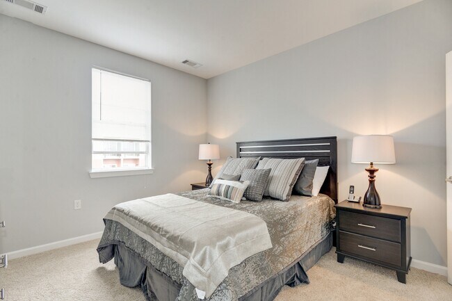 Photo - Aventine Fort Totten