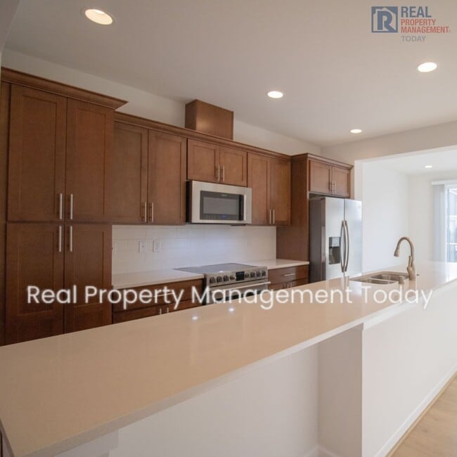 Photo - Beautiful 2 bed & 2.5 bath condo in Kent!!