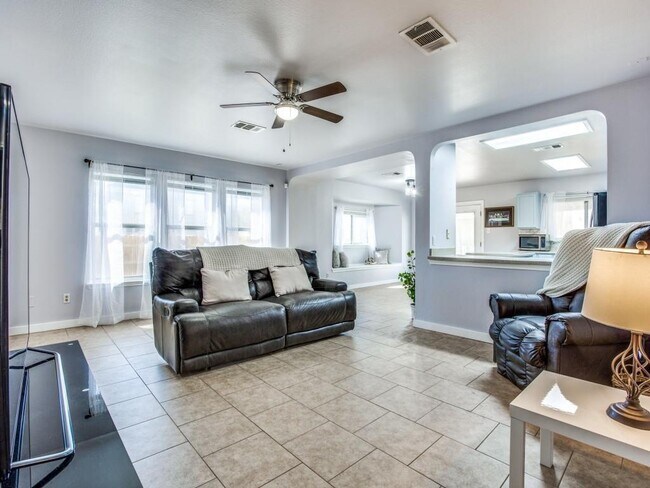 Photo - 201 Sil Cove