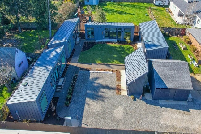 Photo - Morris Street Commons Modualr Living! 2/1 55+ Community Living!