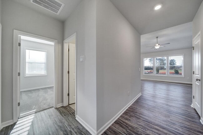 Photo - Lovely 3 Bed 2 Bath Ranch Home!
