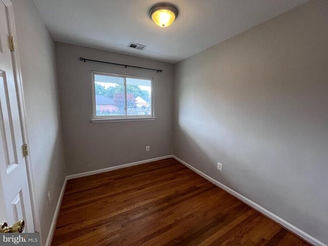 Photo - 7021 Hickory Hill Rd