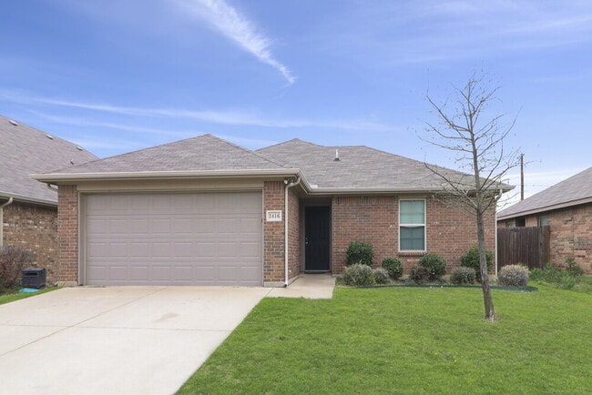 Building Photo - 2416 Hawkwood Ct