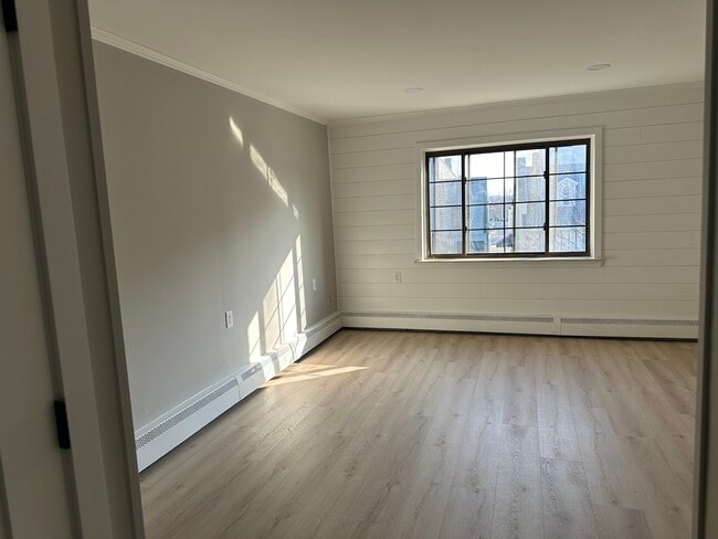 Photo - 137 N Center St Unit 1