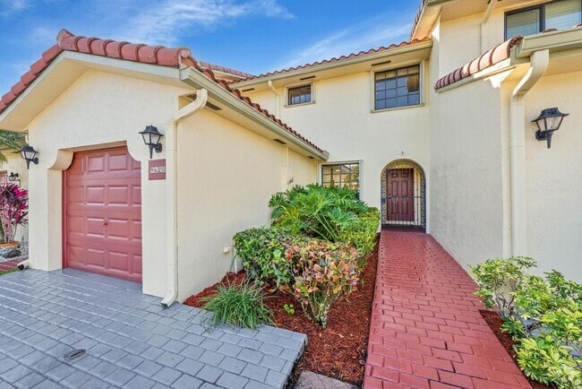 Building Photo - 9620 Alcazar Ln Rental