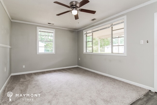 Photo - 229 Dogwood Ave