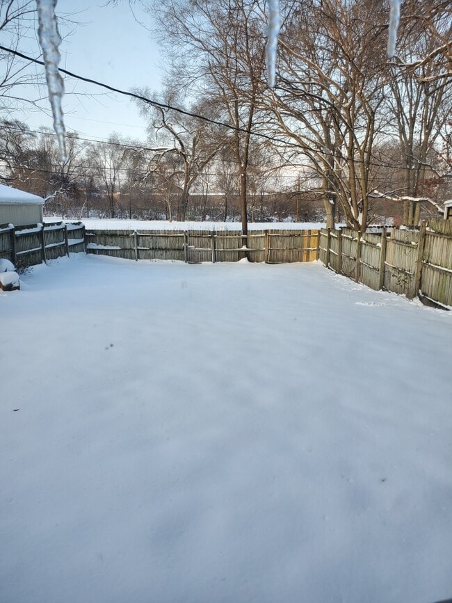 Photo - 1725 E Calvert St