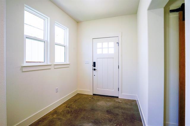 Photo - 108 Cardinal Wds