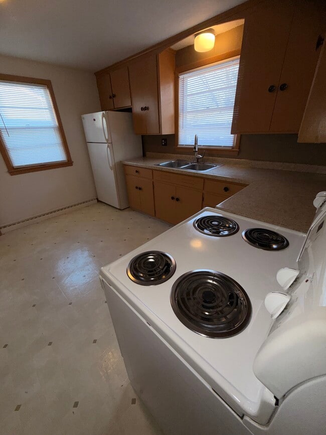 Photo - 741 Appleton Rd Unidad 741