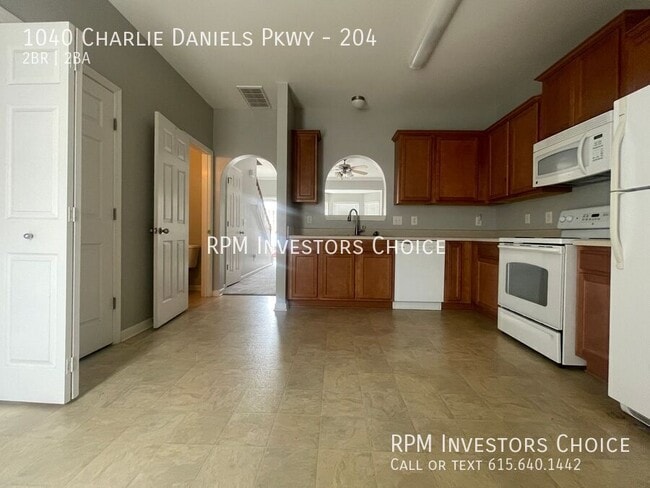 Photo - 1040 Charlie Daniels Pkwy