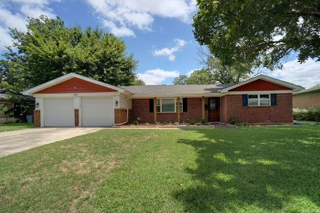 Photo - Updated 3 Bedroom / 2 Bathroom