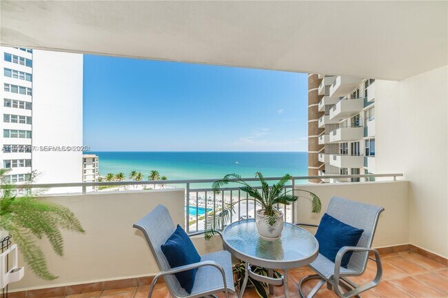 Building Photo - 3180 S Ocean Dr Unit 904