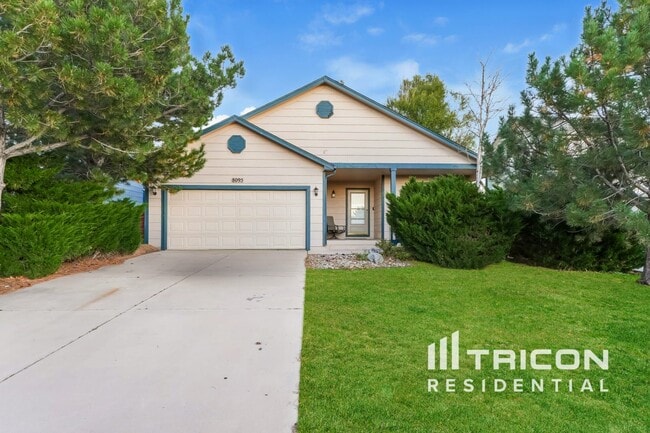 Building Photo - 8095 Oliver Rd