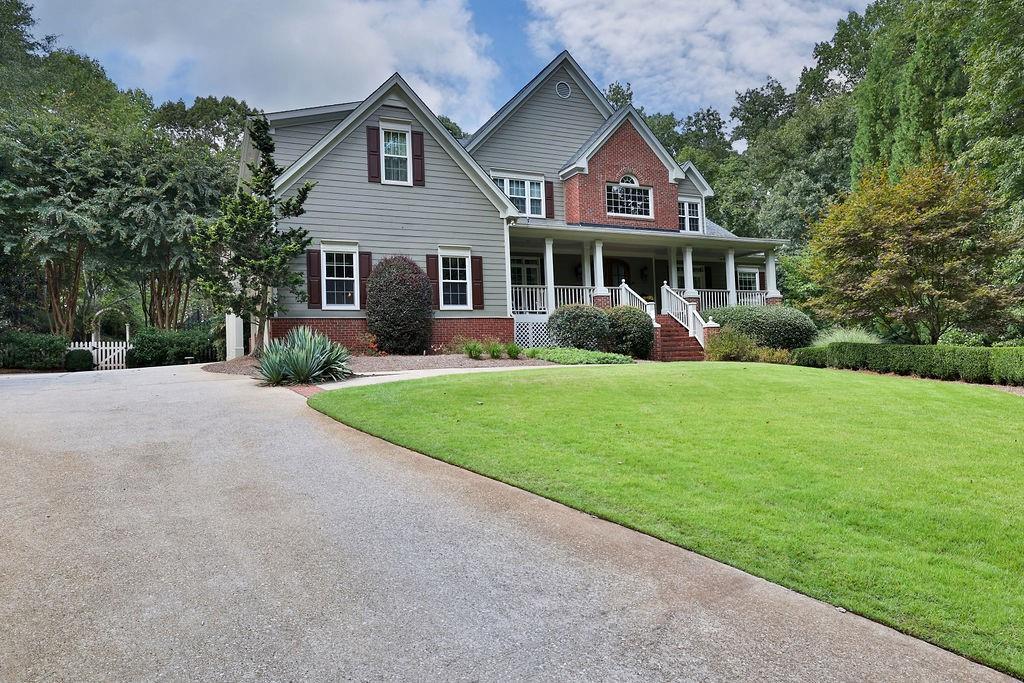 Photo - 1809 Wynthrop Manor Dr SW