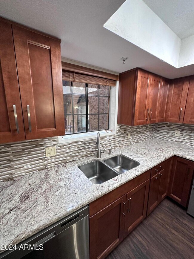 Photo - 6945 E Cochise Rd