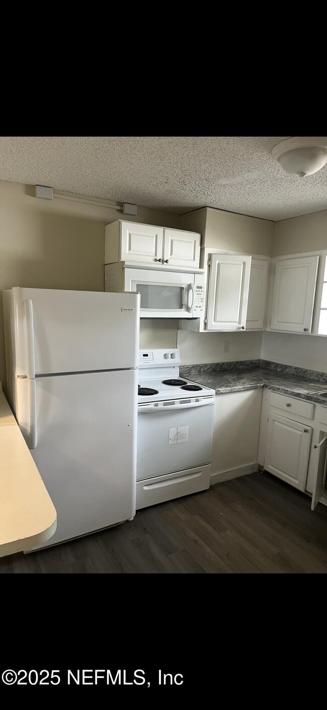 Photo - 1110 Caliente Dr Unit 52