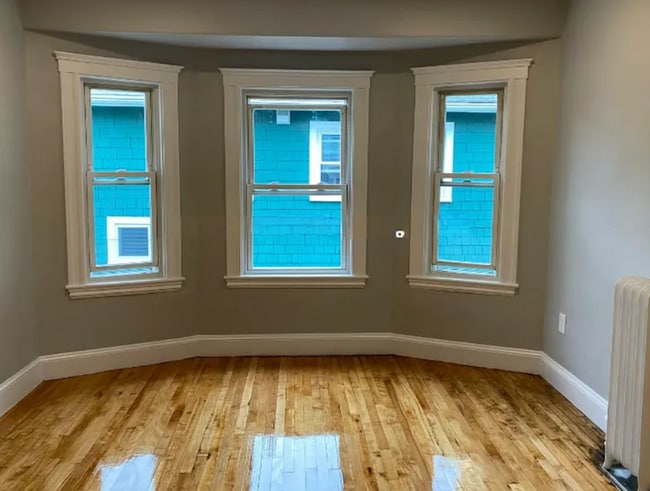 Photo - 74 Frederick Ave Unit #2