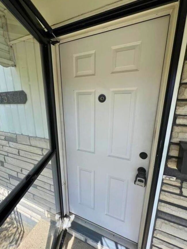 Photo - Beautiful 3-Bedroom Home with Large Fenced Backyard