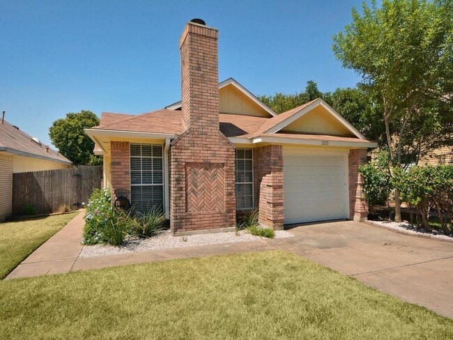 Building Photo - 2213 Margalene Way Rental