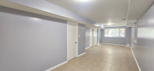 Photo - 2444 W Homer St Unit Garden