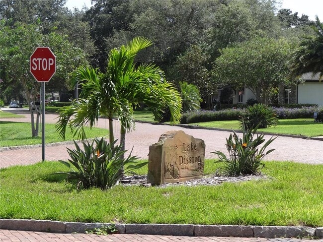 Photo - 6132 Dartmouth Ave N