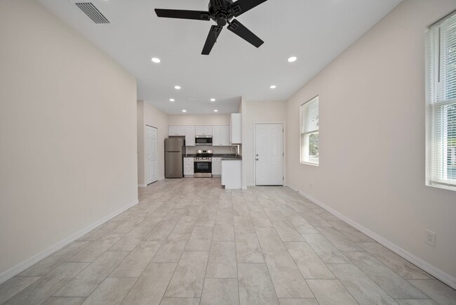 Photo - Brand New Home located in the heart of Tampa!