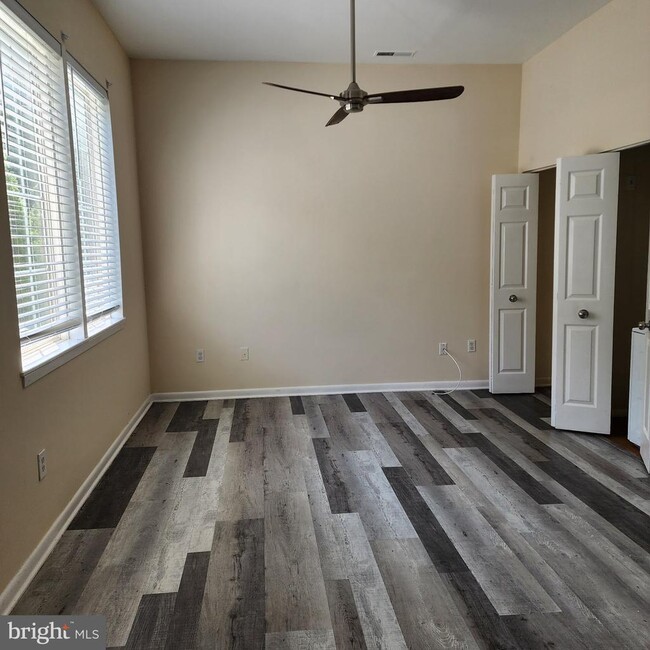 600 Water St Unit 1