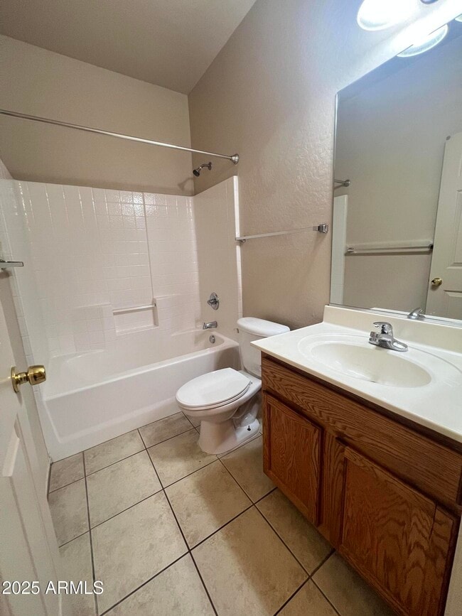 Photo - 1770 Bluff Dr