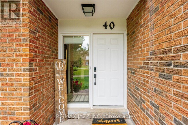 Photo - 103 Dovedale Dr