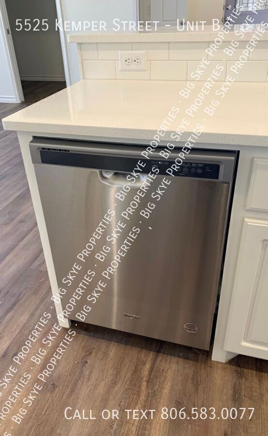 Photo - 5525 Kemper St Unit B
