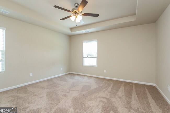 Photo - 107 Bradford Ct