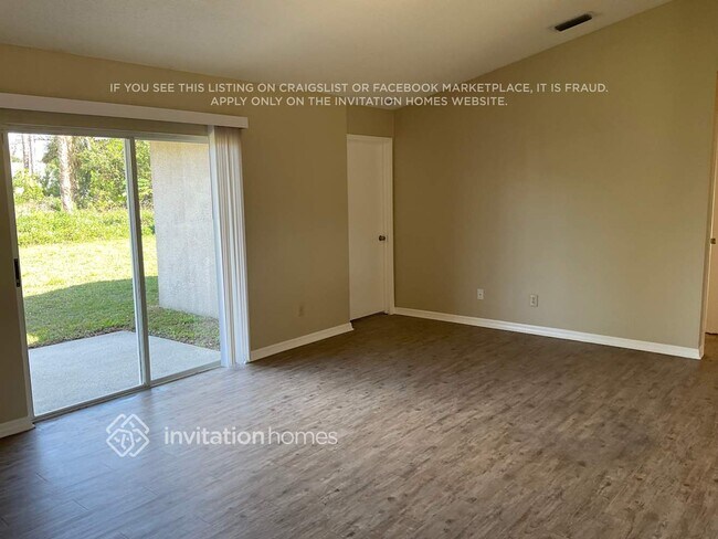 Photo - 141 Americana Blvd NE