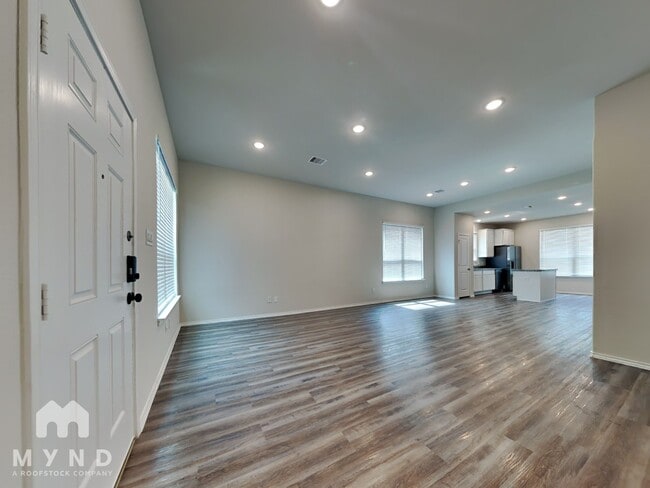 Photo - 11731 Miller Cir