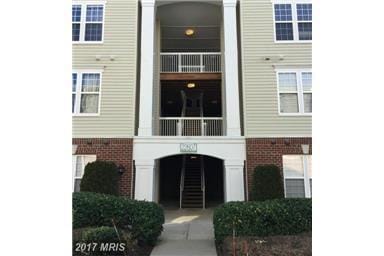 Building Photo - Spacious Condo in Great Location