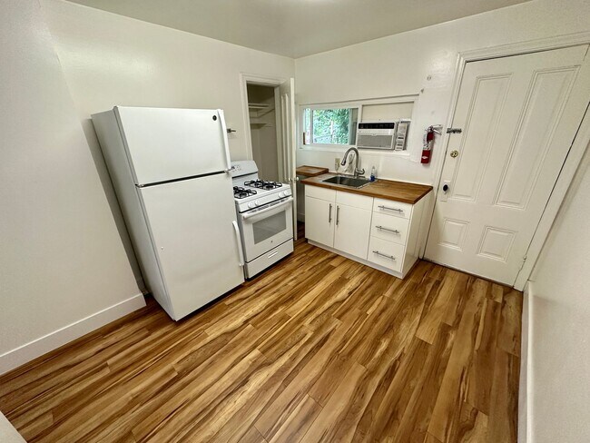 Photo - Susana Unit 706