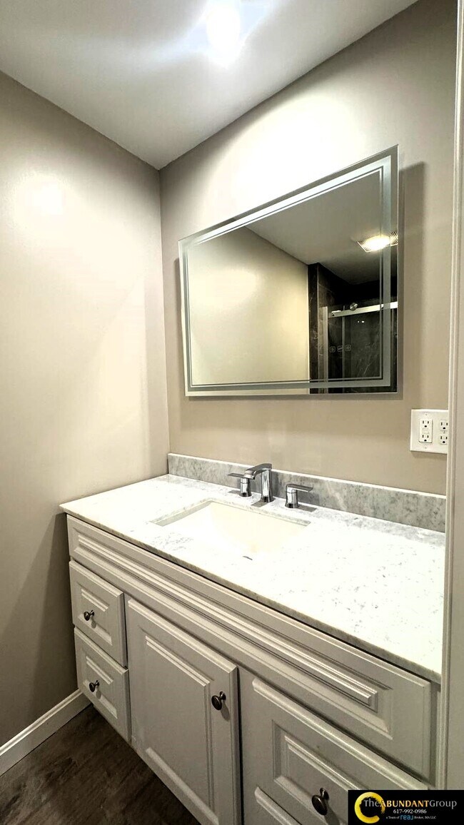 Photo - 222 Hamilton St Unidad 1