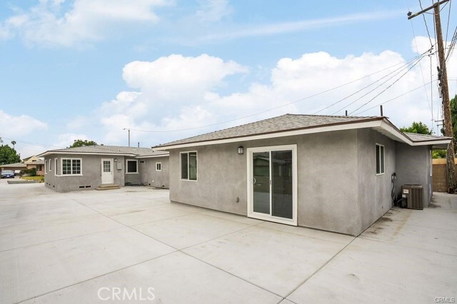 11585 Embree Dr