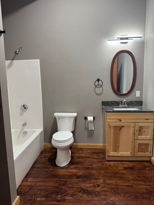 70 Webster St Unit 306