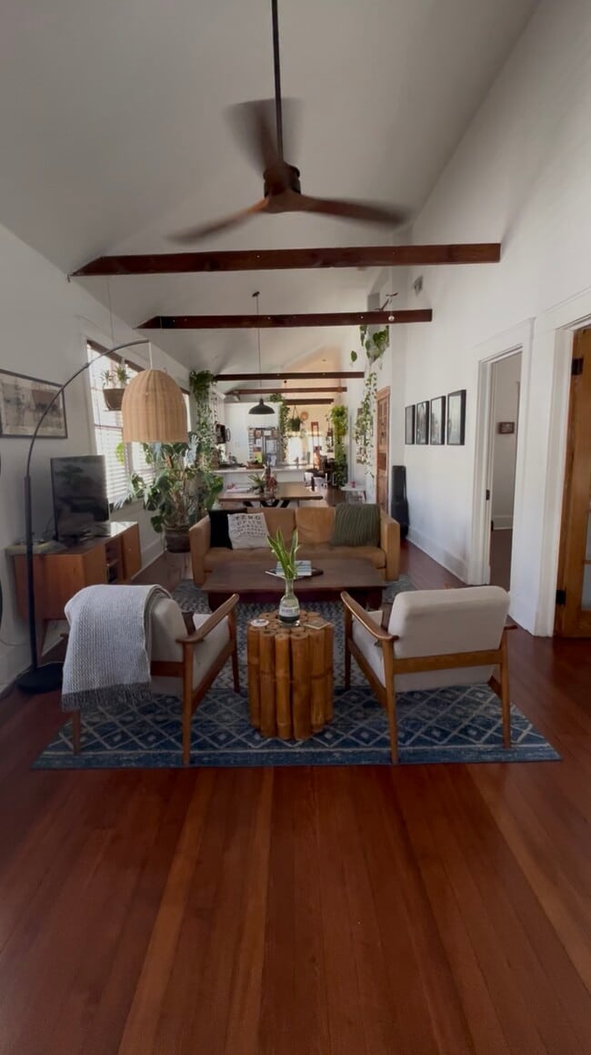 From Front door dressed - 3033 Robert St