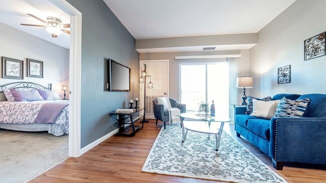 Gateway Green Apartments