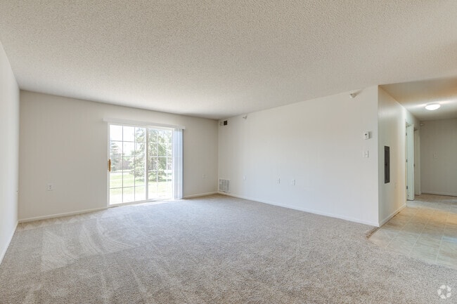 Sibley Cove - 3BD-2BA - Living Room