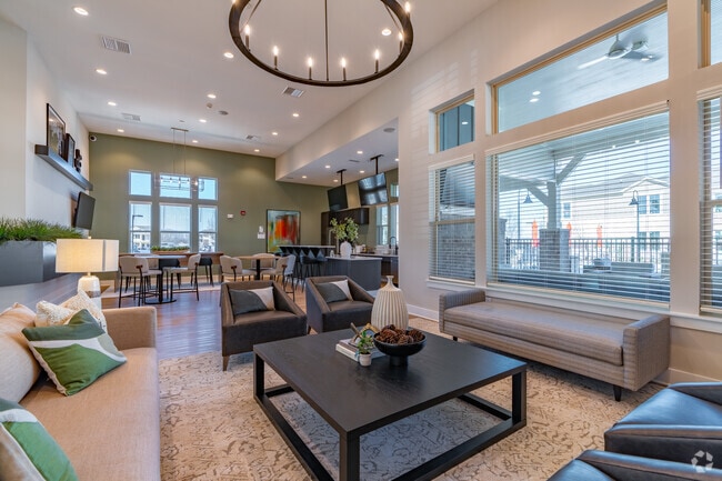 Interior Photo - Springs at Colonial Rental
