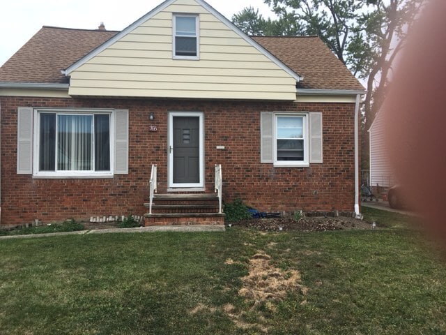 Building Photo - 355 E 328th St Rental