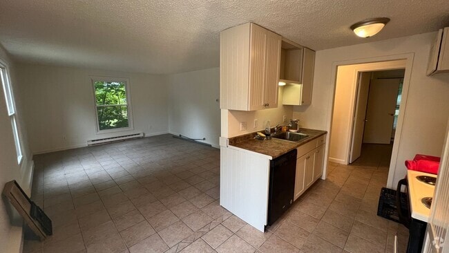 Building Photo - 15 Back River Rd Rental