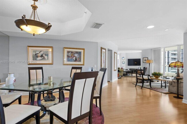21205 Yacht Club Dr Unit 2403