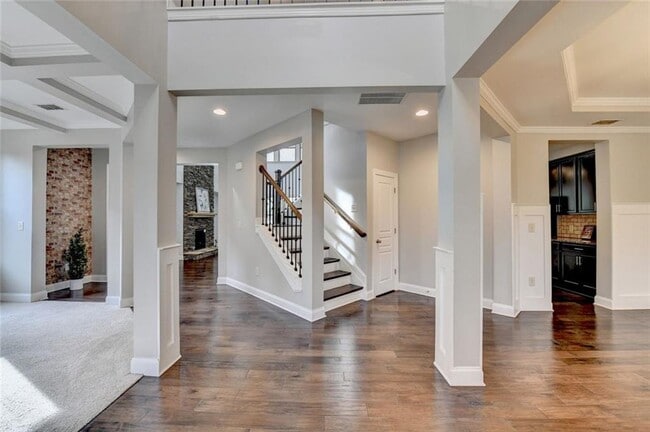 Photo - 2540 Maple Ridge Ln