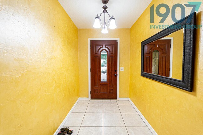 Photo - 4405 Manchester Ct