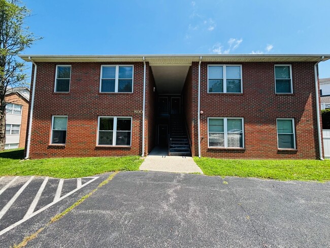 Photo - 800 Orchard St Unit 200