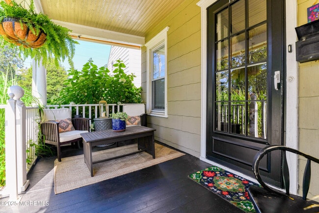 Photo - 1605 Sunset Ave